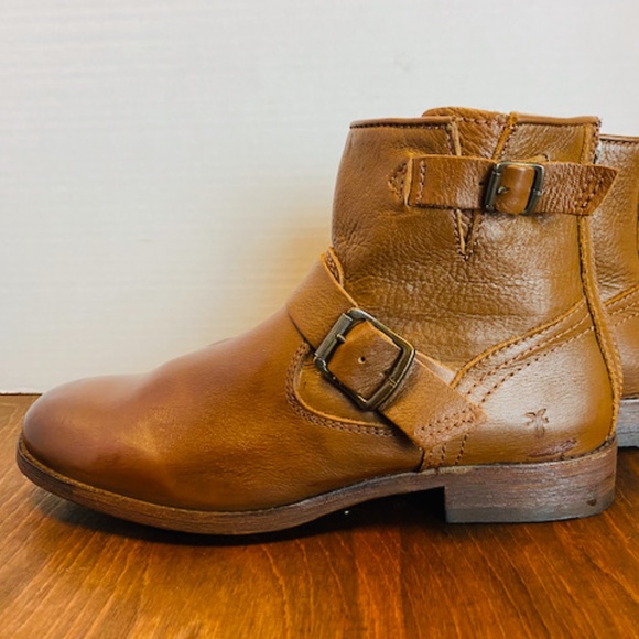 Frye Womens Brown Leather Buckle Zipper Booties, 8.5. - Picture 6 of 8